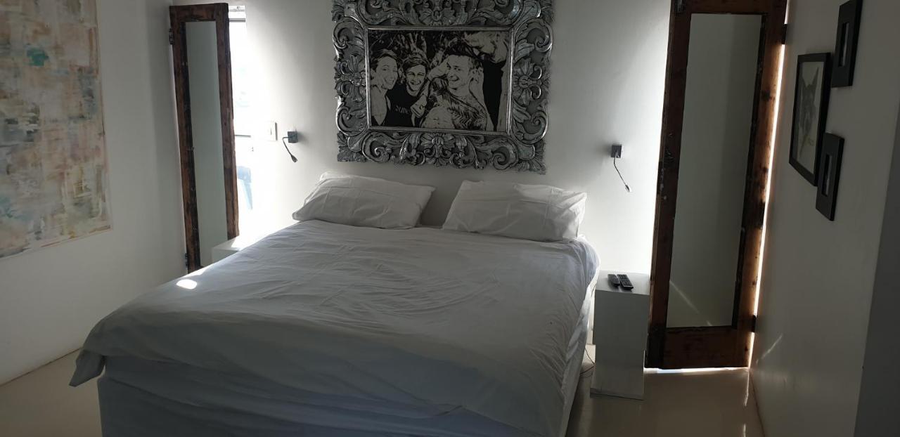 4 On Highworth Apartments And Studios Cape Town Luaran gambar