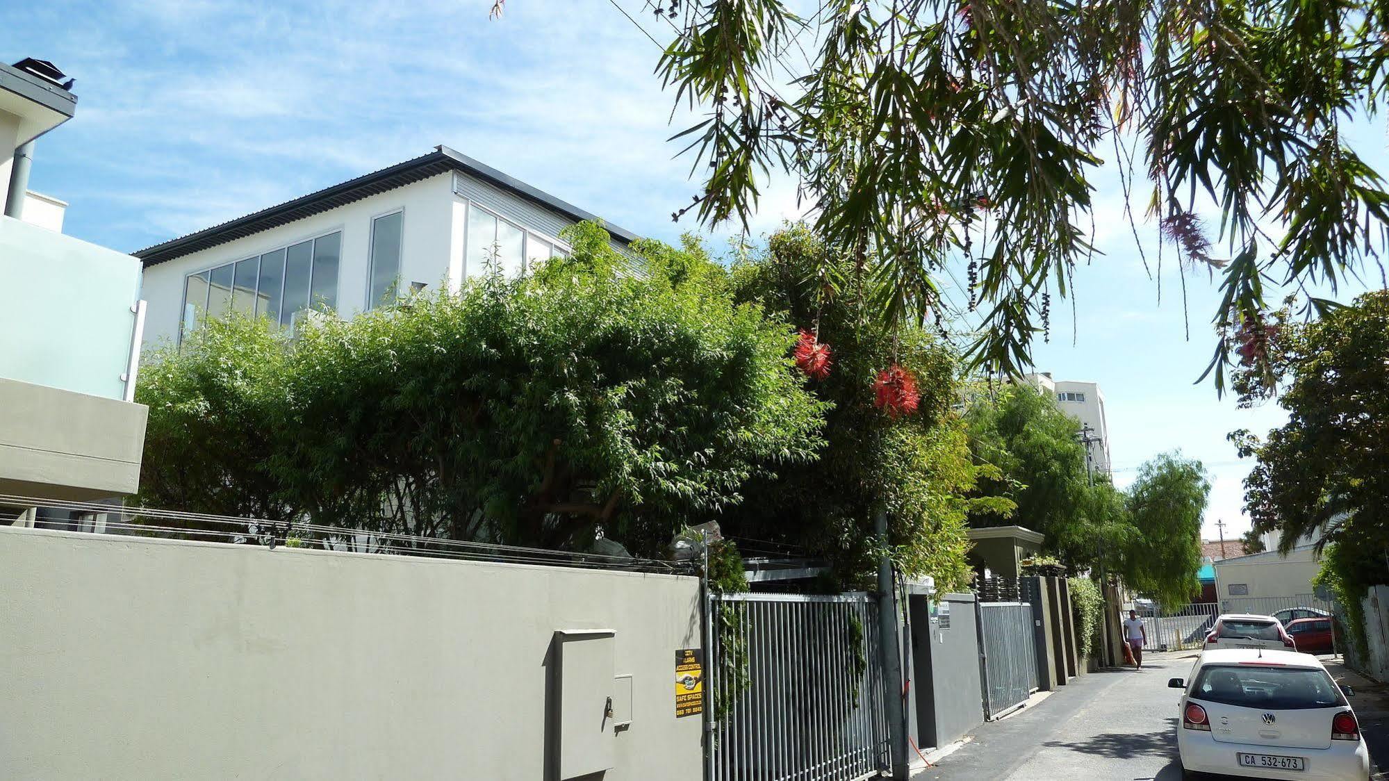 4 On Highworth Apartments And Studios Cape Town Luaran gambar