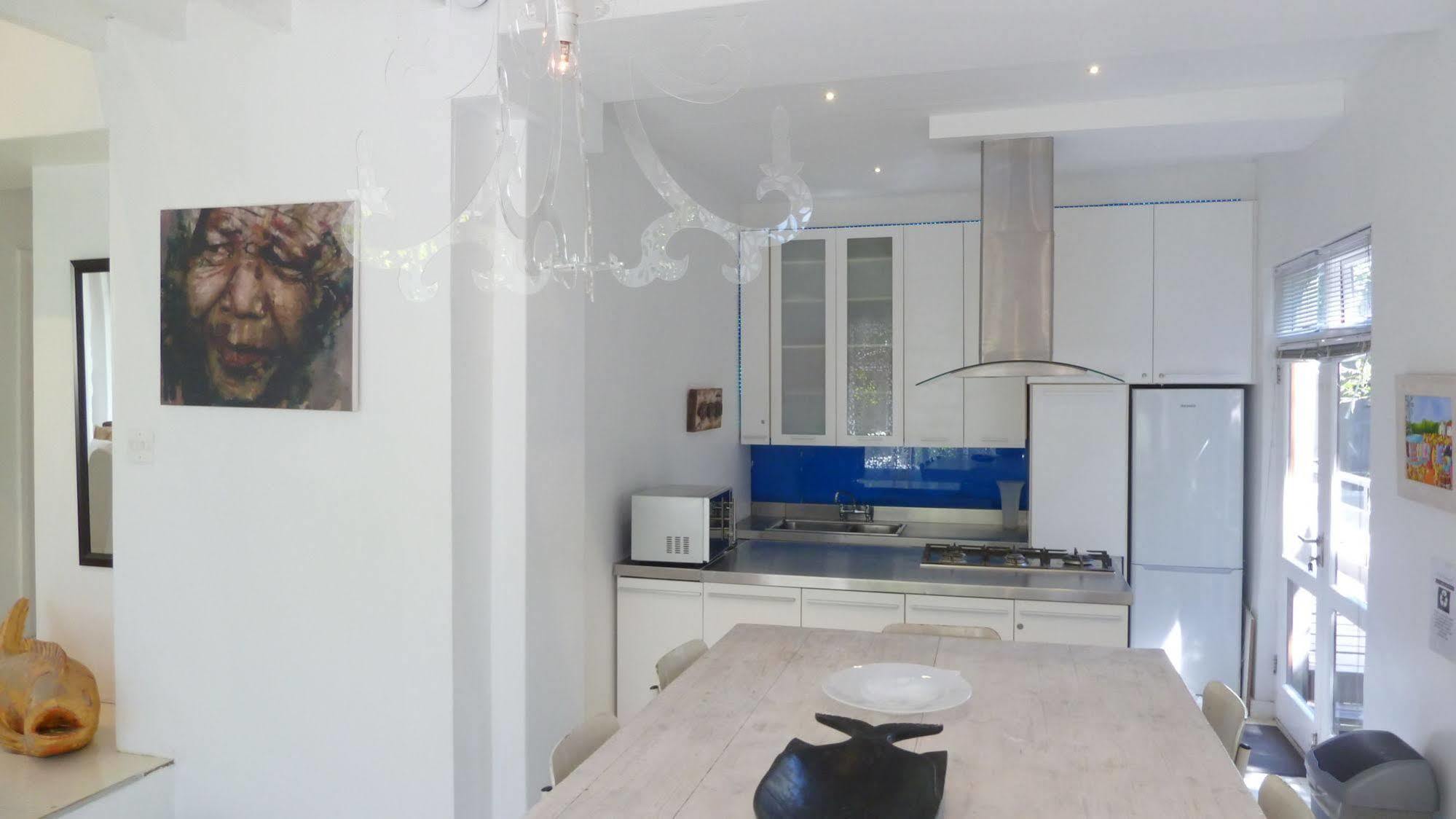 4 On Highworth Apartments And Studios Cape Town Luaran gambar