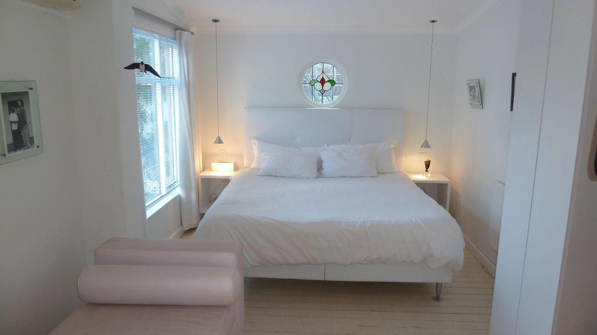 4 On Highworth Apartments And Studios Cape Town Luaran gambar