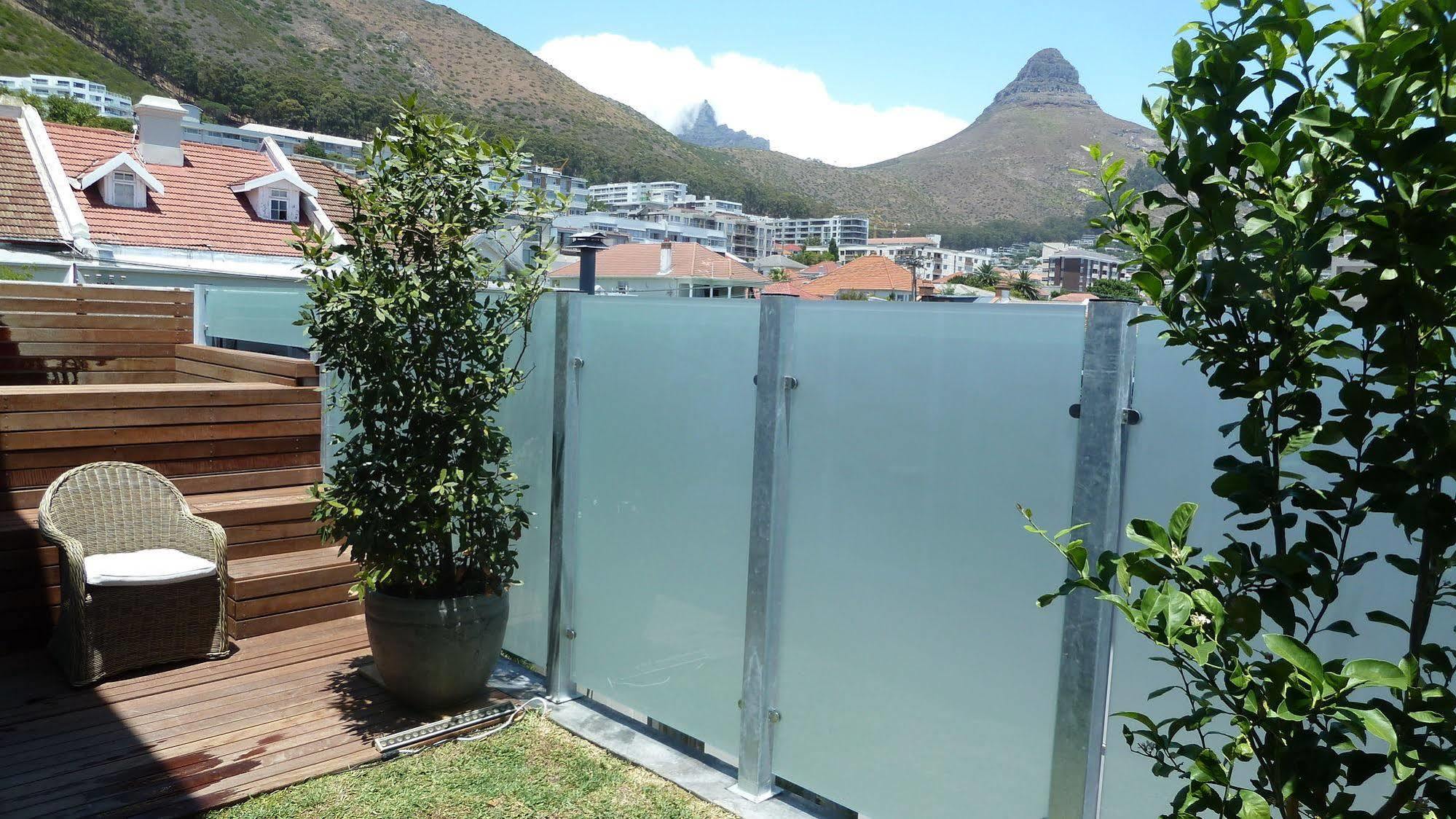 4 On Highworth Apartments And Studios Cape Town Luaran gambar