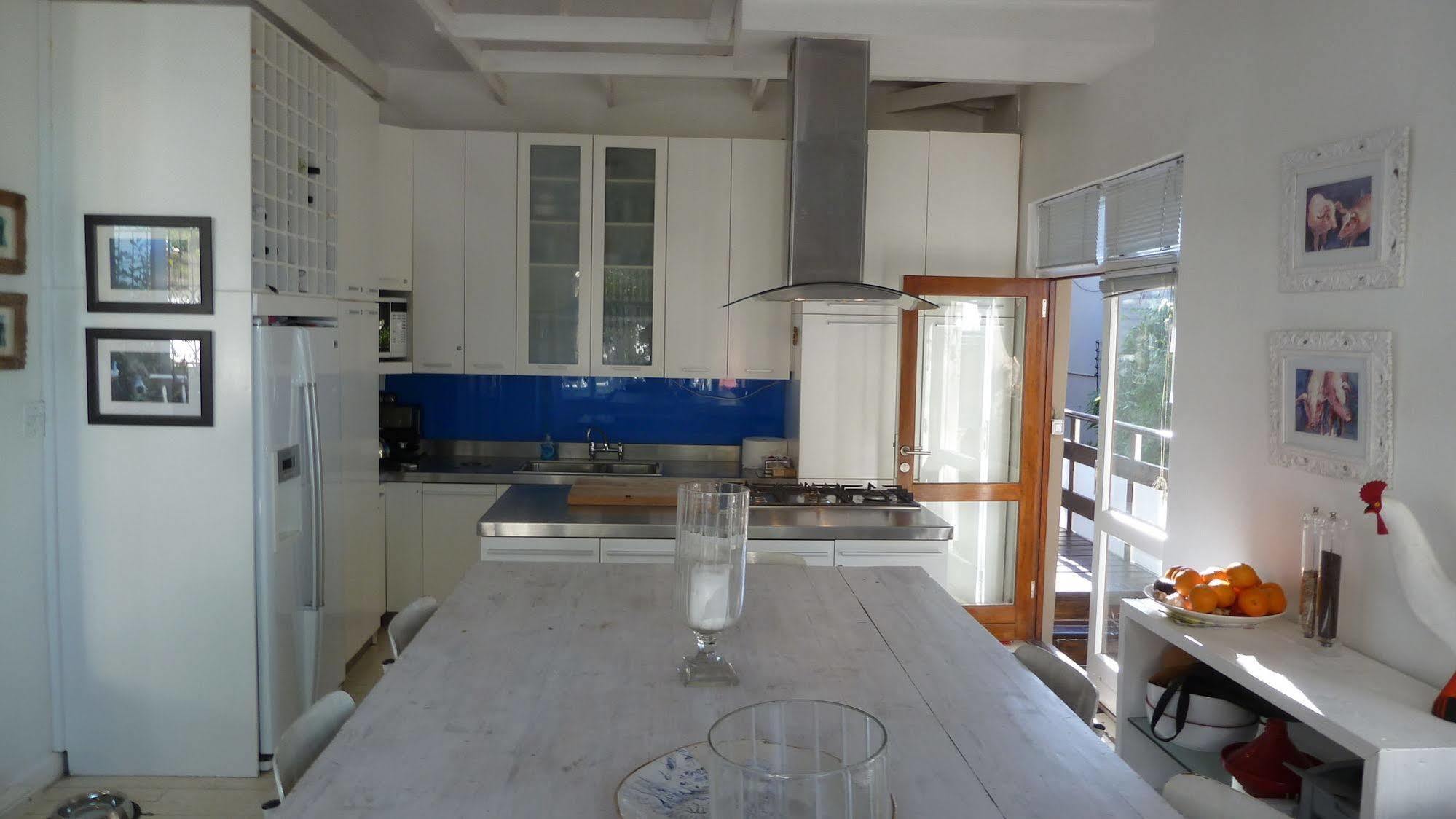 4 On Highworth Apartments And Studios Cape Town Luaran gambar