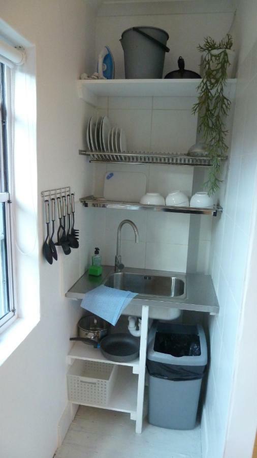 4 On Highworth Apartments And Studios Cape Town Luaran gambar